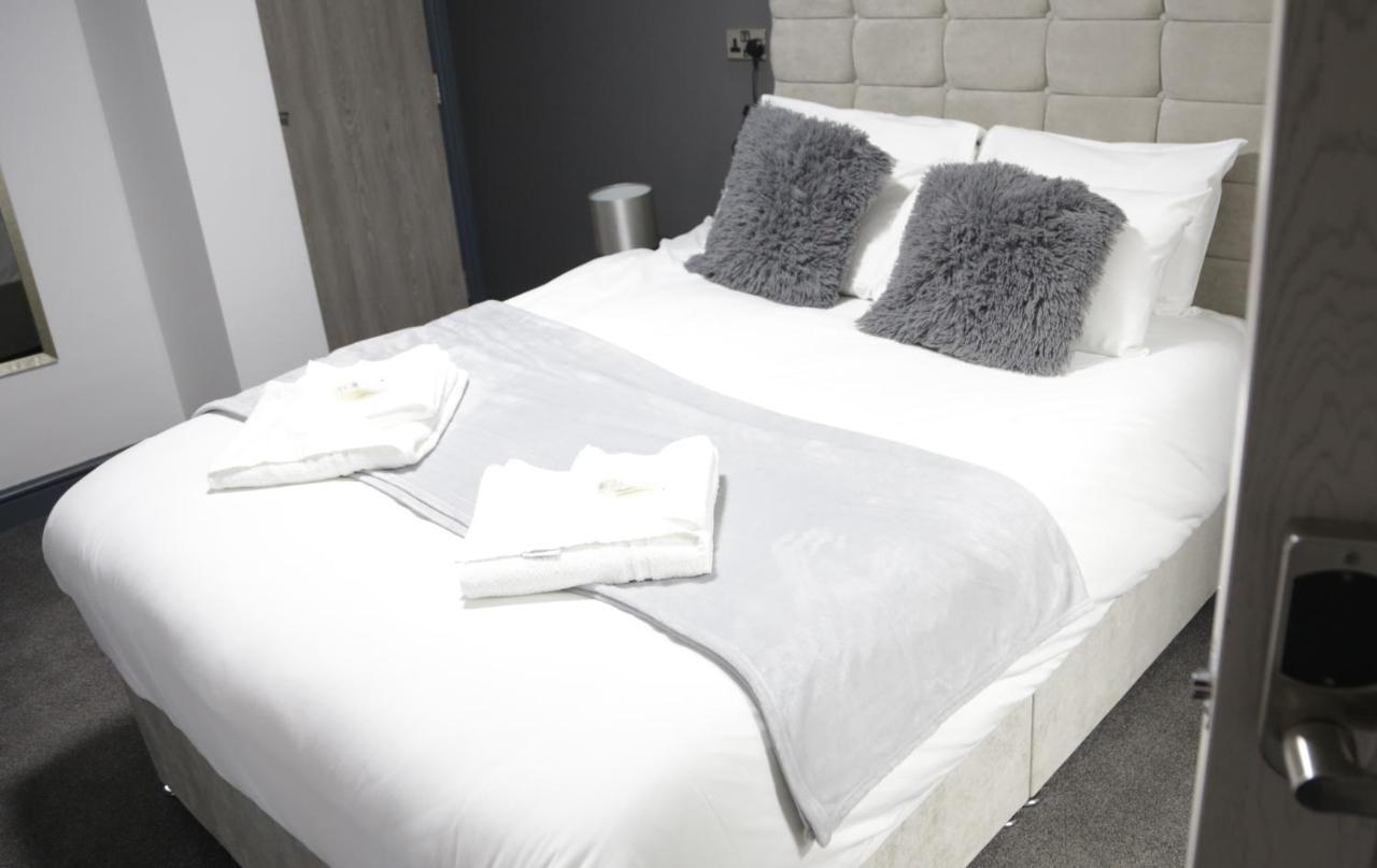 Park City Suites Hotel Manchester Dış mekan fotoğraf